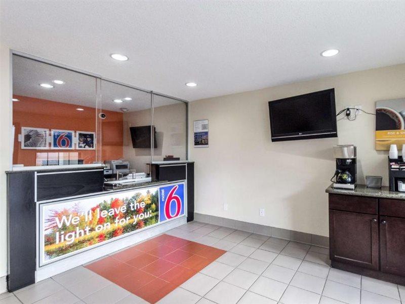 Motel 6 New Brunswick Ngoại thất bức ảnh
