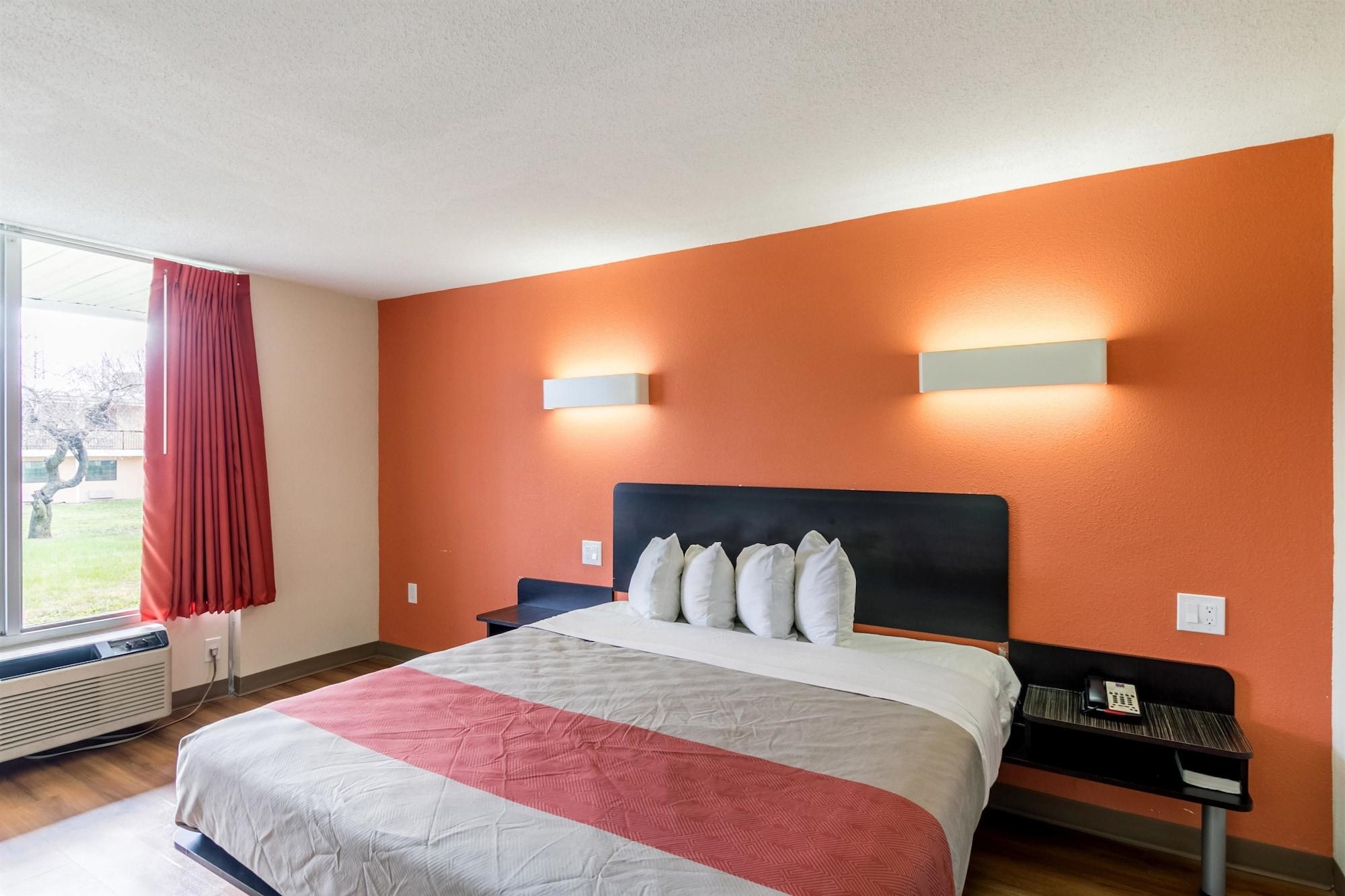 Motel 6 New Brunswick Ngoại thất bức ảnh